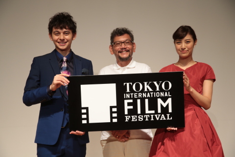 The first press conference to announce the event outline of the 27th edition of Tokyo International Film Festival (TIFF) was held on August 26 at Roppongi Hills, Tokyo. Harry Sugiyama (Festival navigator), Hideaki Anno and Azusa Okamoto (Festival navigator) from left to right. (C)2014 TIFF