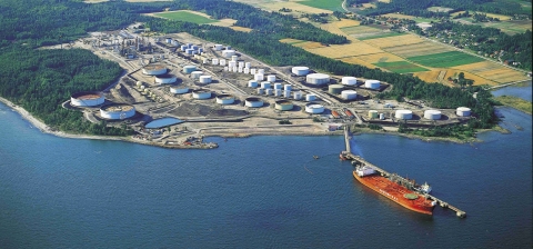 ExxonMobil's Slagen refinery (Photo: Business Wire)