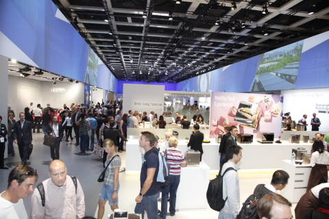 Panasonic Booth at IFA2014 (Photo: Business Wire)