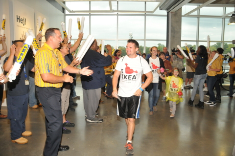 IKEA, the world's leading home furnishings retailer, today opened the doors of its first Kansas City area store at 9 a.m. CDT in Merriam, Kansas as hundreds of customers celebrated, including first in line, Robert Garcia, who was greeted by store manager Rob Parsons. (Photo: Business Wire)