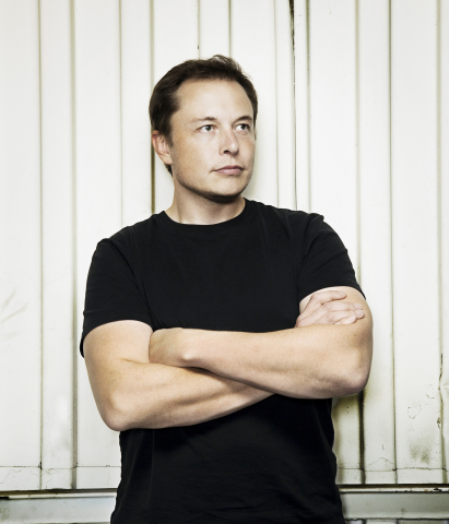 Elon  Musk, CEO and CTO of SpaceX, CEO and chief product architect of Tesla Motors and chairman of SolarCity, is the 36th recipient of the Aero Club of Southern California's Howard Hughes Memorial Award (Photo: Business Wire)
