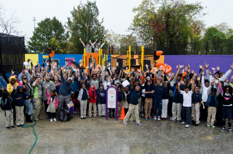 Baltimore City children have a new, safe playground to play on, thanks to an impressive, one-day playground build at the Monarch Academy by more than 200 volunteers from Baltimore Gas and Electric Company (BGE), Monarch Academy, The Children's Guild, KaBOOM! and the local community. (Photo: Business Wire)