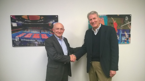 Gerflor CEO Bertrand Chammas (left) and Connor Sport Court International CEO Ron Cerny (right) exchange a celebratory handshake following Gerflor's acquisition of Connor Sport Court International. (Photo: Business Wire)
