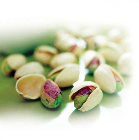 Pistachios in a balanced diet can help lower risk of developing Type 2 diabetes according to new research. Eating pistachios may help lower blood sugar and insulin levels and reverse some prediabetes indicators according to a study published in Diabetes Care, a scientific journal of the American Diabetes Association. Eighty-six million Americans are at risk for developing Type 2 diabetes. (Photo: Business Wire)