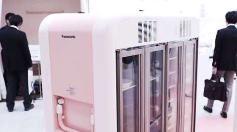 The Panasonic Deli Cart compatible with the New Cook & Chill System (Photo: Business Wire)