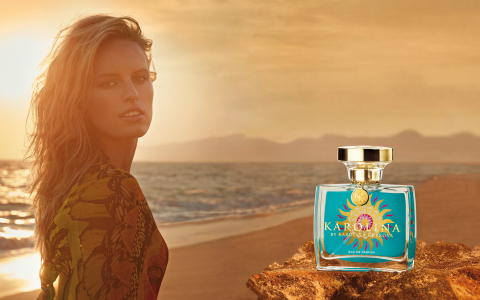 In cooperation with the cosmetics specialist LR Health & Beauty Systems, supermodel Karolina Kurkova introduced her second women's fragrance onto the market: "KAROLINA by Karolina Kurkova". (Photo: Business Wire)