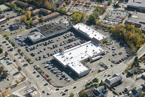 Midland Park Shopping Center, Midland, NJ (Photo: Business Wire)