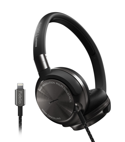 Philips Fidelio world first: NC1L on-ear headphones with Active Noise Cancellation go battery-free with direct digital connection to your iOS device (Photo: Business Wire)