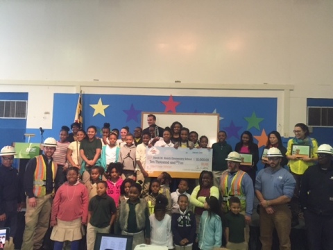 Today, at a surprise all-school assembly with more than 250 students and teachers, BGE President and Chief Operating Officer Stephen J. Woerner presented The BGE Wires Down Video Challenge $10,000 grand prize to Sarah M. Roach Elementary School in Baltimore City. The school plans to use the $10,000 school enrichment award to purchase new laptop computers to start a technology club. In total, BGE presented $30,000 to eleven schools as part of the third annual BGE Wires Down Video Challenge. (Photo: Business Wire)