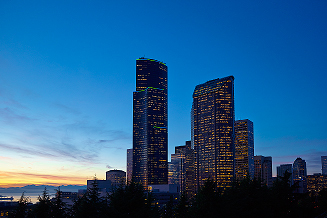 Columbia Center to Light Up Seattle Skyline (Photo: Business Wire)