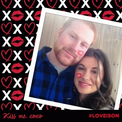REVLON AND GOOGLE INVITE YOU TO CREATE THE MUST-HAVE VALENTINE. GIF(T)