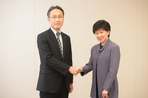 (From left) - Satoshi Takeyasu, Panasonic Corporation Executive Officer in charge of Groupwide Brand ... 