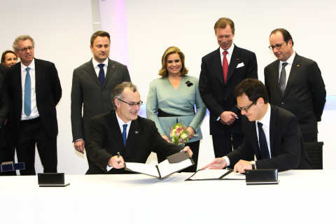 SES Signs a Contract with Arianespace For SES-15 And Airbus Defence and Space For SES-14 (Photo: Business Wire)