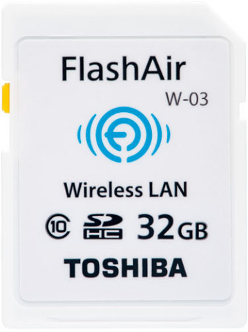 東芝：無線LAN搭載SDHCメモリカード「FlashAir(TM)SD-WEシリーズ」 （写真：ビジネスワイヤ）