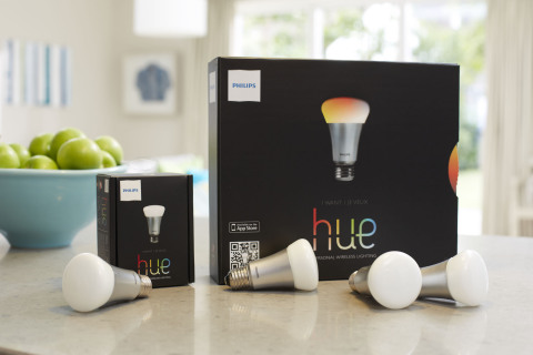 Philips Hue starter kit (Photo: Business Wire)