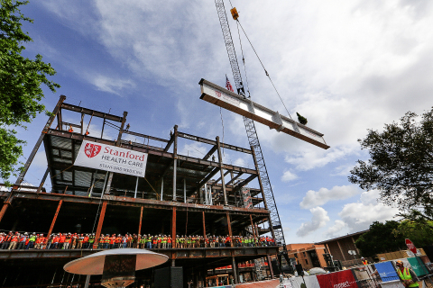 Lifting of the ceremonial beam. (Photo: Business Wire)