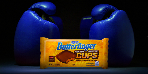 World Champion Boxer Manny "Pacman" Pacquiao Trains with Butterfinger Cups for Fight of the Century. (Photo: Business Wire)