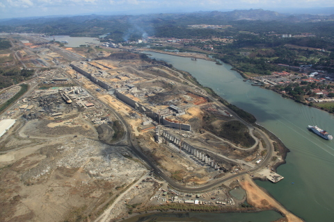 Eaton power management solutions, engineering services to enhance Panama Canal's electrical reliability, energy efficiency and economic viability (Photo: Business Wire)