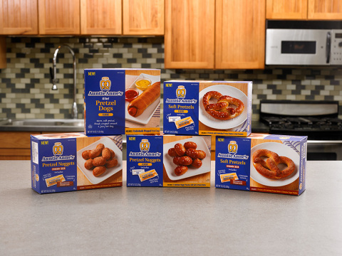 Auntie Anne's line of irresistible at-home snacks is available in grocery and mass market stores nationwide (Photo: Business Wire)