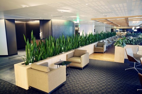 oneworld Business Lounge additional seating (Photo: Business Wire) 