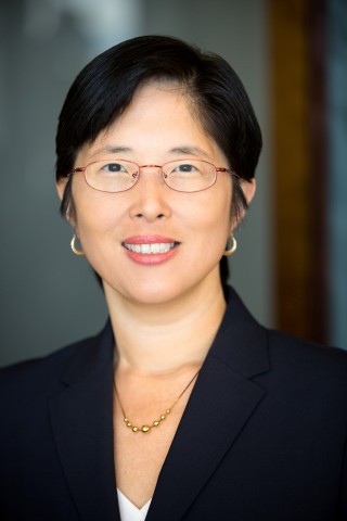 Li-Hsien (Lily) Rin-Laures, M.D., has been named to The National Law Journal's inaugural list of "Outstanding Women Lawyers." (Photo: Business Wire)