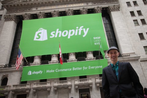 Shopify Inc. CEO and co-founder Tobi Lutke stands in front of the NYSE facade (Photo: Business Wire)