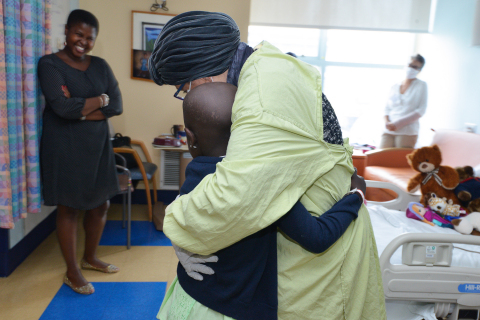 Her Highness Sheikha Jawaher Al Qasimi during her visit to NewYork-Presbyterian Hospital (Photo: Business Wire).