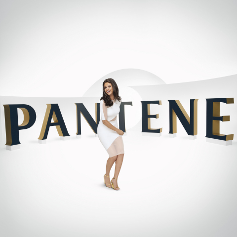 Pantene’s new Brand Ambassador Selena Gomez behind-the-scenes at her Pantene advertising shoot. (Photo: Business Wire)