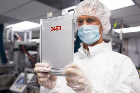 A 24M technician holds one of the company's new semisolid lithium-ion battery cells. (Photo: Business Wire)