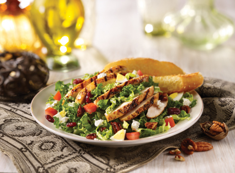 Schlotzsky's Kale & Grilled Chicken Salad is one of many fresh new options on the menu this summer. (Photo: Business Wire)