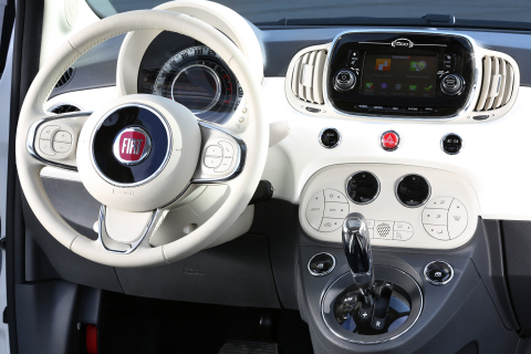 New Fiat 500 launched with TomTom Live services and connected navigation (Photo: Business Wire)