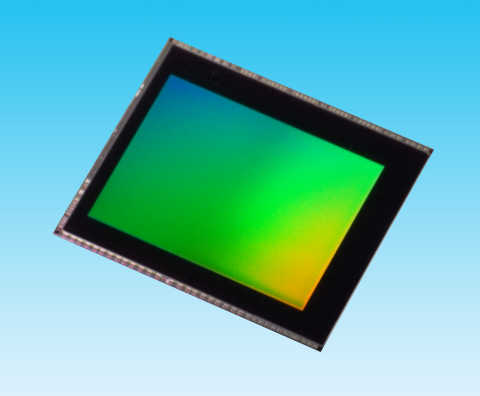 Toshiba: 16 megapixel CMOS image sensor "T4KC3" for smartphones and tablets. (Photo: Business Wire)