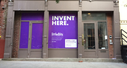 littleBits Electronics, Inc., the startup that is democratizing hardware by empowering everyone to create inventions, large and small, is opening its first ever littleBits Store in New York City. The pop-up store, located at 355 West Broadway in the SoHo district, is opening to the public on July 31, 2015, and will have a Grand Opening Celebration Thursday, August 6, 2015. (Photo: Business Wire)