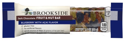 Brookside Fruit & Nut Bar Blueberry with Acai flavor (Photo: Business Wire)

