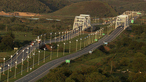 Kyocera is completing Brazil's largest highway solar-lighting project on the Arco Metropolitano do Rio de Janeiro, a highway project connecting the five main highways crossing Rio de Janeiro. (Photo: Business Wire)