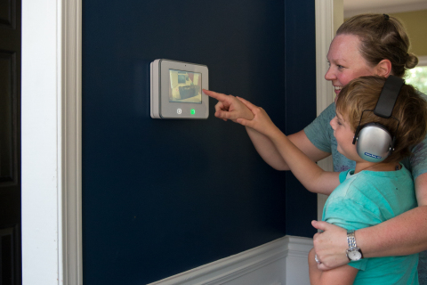 The Vivint SkyControl panel is the hub of the Vivint smart home experience (Photo: Business Wire)