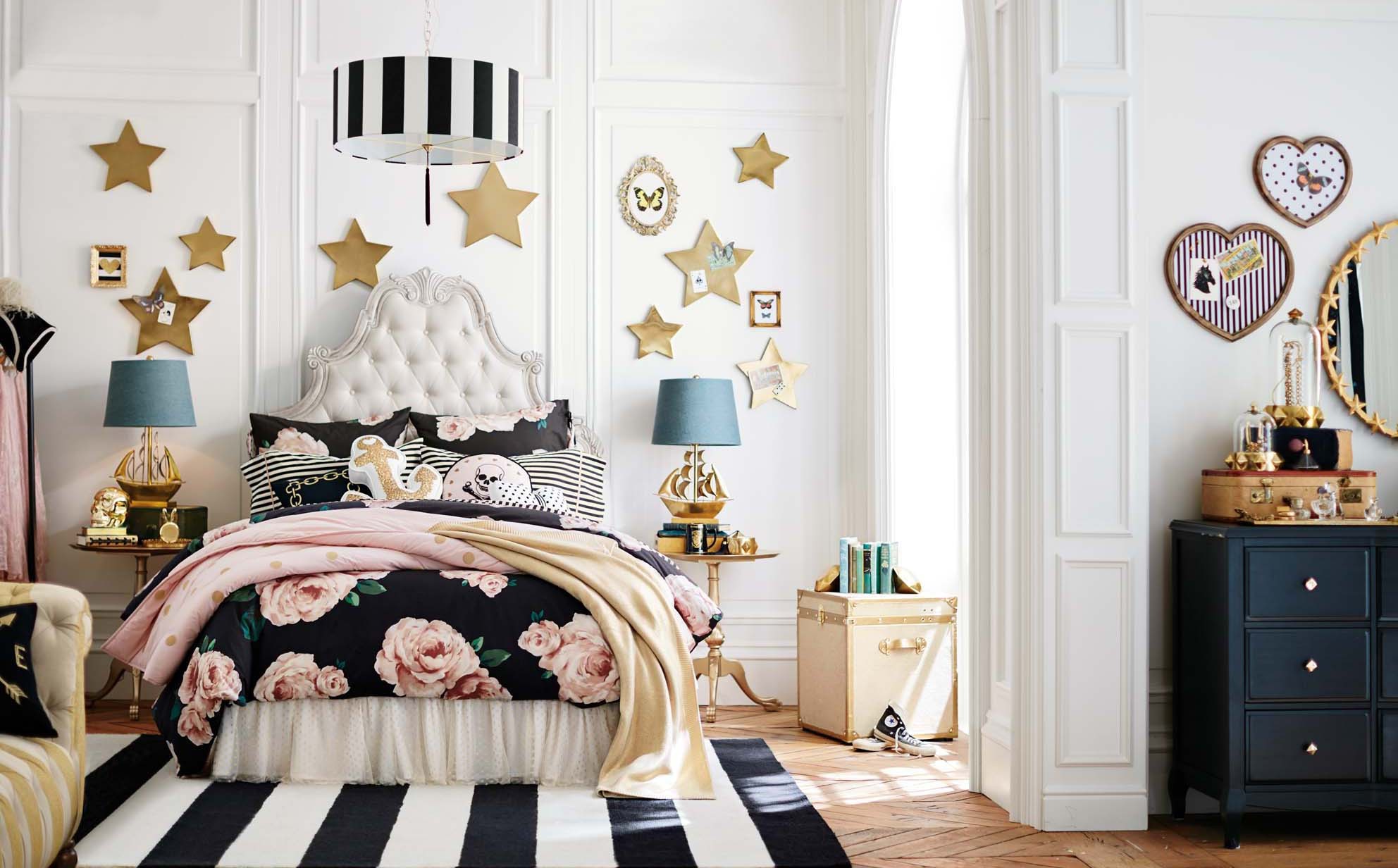 POTTERY BARN KIDS UNVEILS IMAGINATIVE NEW COLLECTION WITH FASHION DUO EMILY  CURRENT AND MERITT ELLIOTT