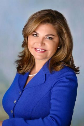 CIT Bank, N.A. today announced that Dorene Dominguez has been named to its Board of Directors effective immediately. (Photo: Business Wire)