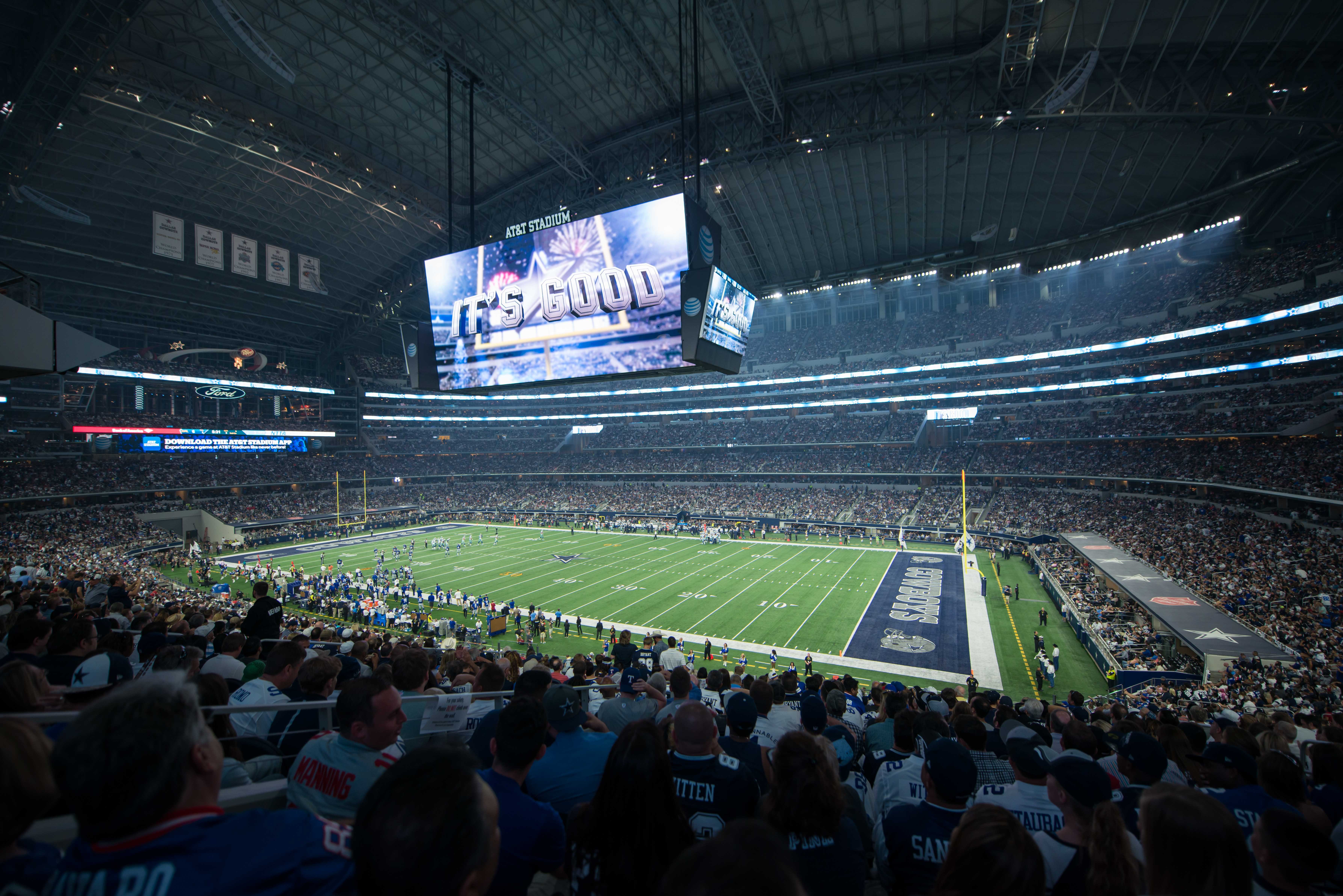 Dallas Cowboys Stadium Pictures / The things you can do inside at&t