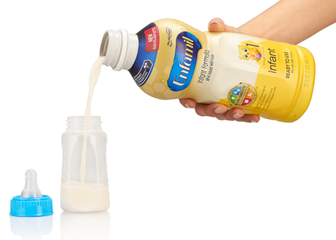 Mead Johnson Nutrition Company unveils a new, innovative plastic bottle for its 32 fluid ounce ready-to-use family of Enfamil® products. (Photo: Business Wire)