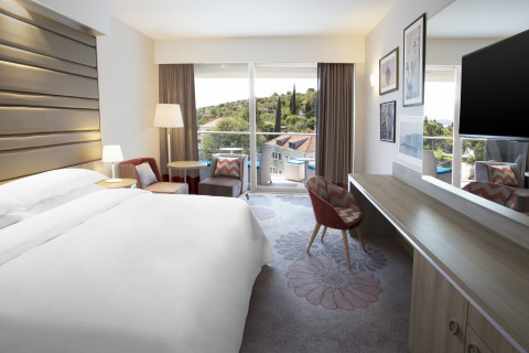Starwood Hotels & Resorts - Sheraton Dubrovnik Riviera Hotel - Room (Photo: Business Wire)