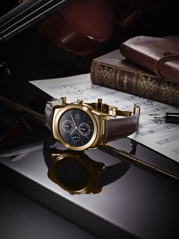 LG Watch Urbane Luxe. Handcrafted smartwatch is more jewelry than wearable. (Photo: Business Wire)