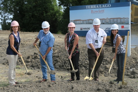 Members of Regis Property Management and Portfolio Development, LLC break ground at Terra Lago in Rowlett, Texas. From Left to Right: Cindy White, Bob Brock, Kennis Ketchum, Don Phillips, Sarah Franco-Becak (Photo: Business Wire)