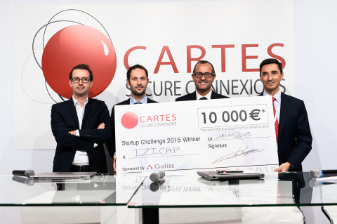 Miguel Mateus winner of the 2015 Startup Challenge with the members of the jury. (Photo: Business Wire)
