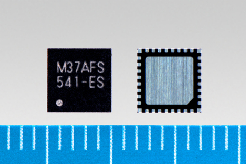 Toshiba: "TMPM37AFSQG ", the world's smallest ARM(R) Cortex(R)-M3-based vector control microcontroller with a built-in pre-driver. (Photo: Business Wire)