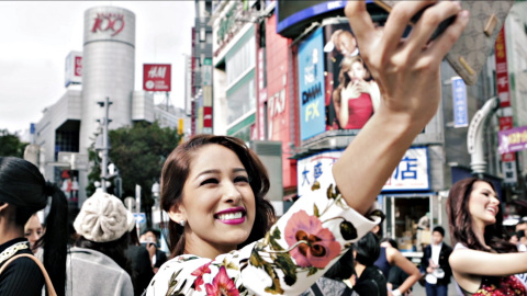 ADK's video portrays scenes of various "Miss International Beauty Pageant" candidates from about 70 countries window shopping in Shibuya, Tokyo (Photo: Business Wire)