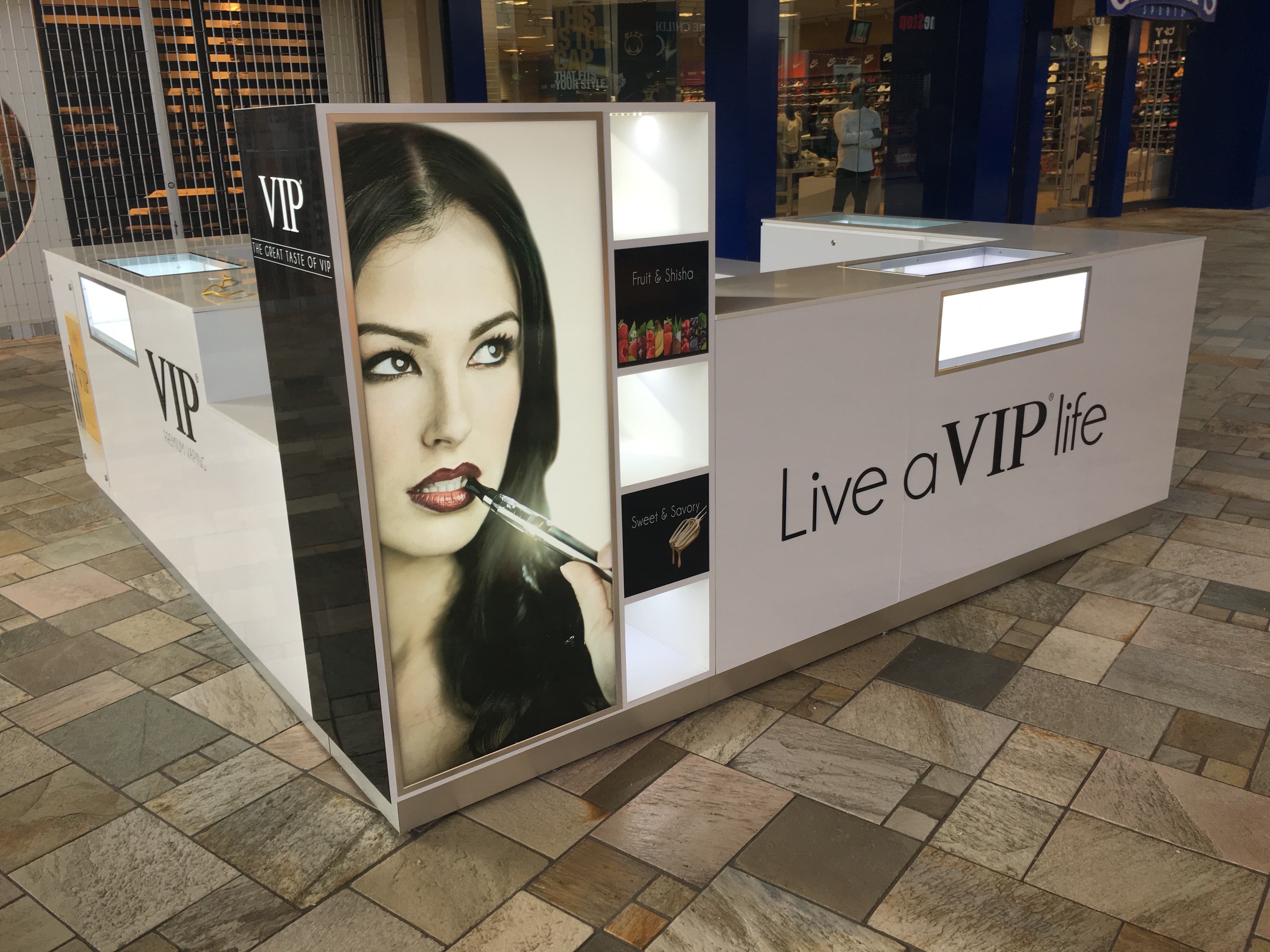 VIP Brand Opens First Kiosk in the USA Business Wire