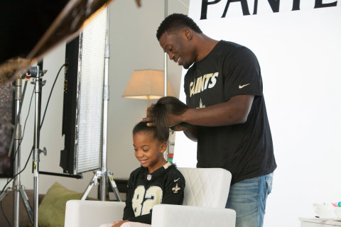New Orleans Saints' Benjamin Watson partners with Pantene to create a #DadDo on his daughter. (Photo: Business Wire)
