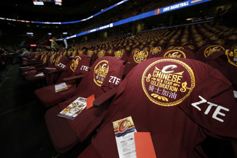 ZTE celebrated the Chinese New Year with the Cleveland Cavaliers at their home game. (Photo: Busines ... 