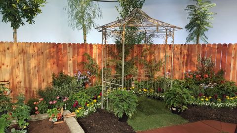 The backyard set for Season Seven of 'Things Green' features more than 270 plants and trees donated by Village Nurseries. The show debuts on February 13, 2016 on PBS KLCS-TV in Los Angeles and six other PBS stations. (Photo: Business Wire)